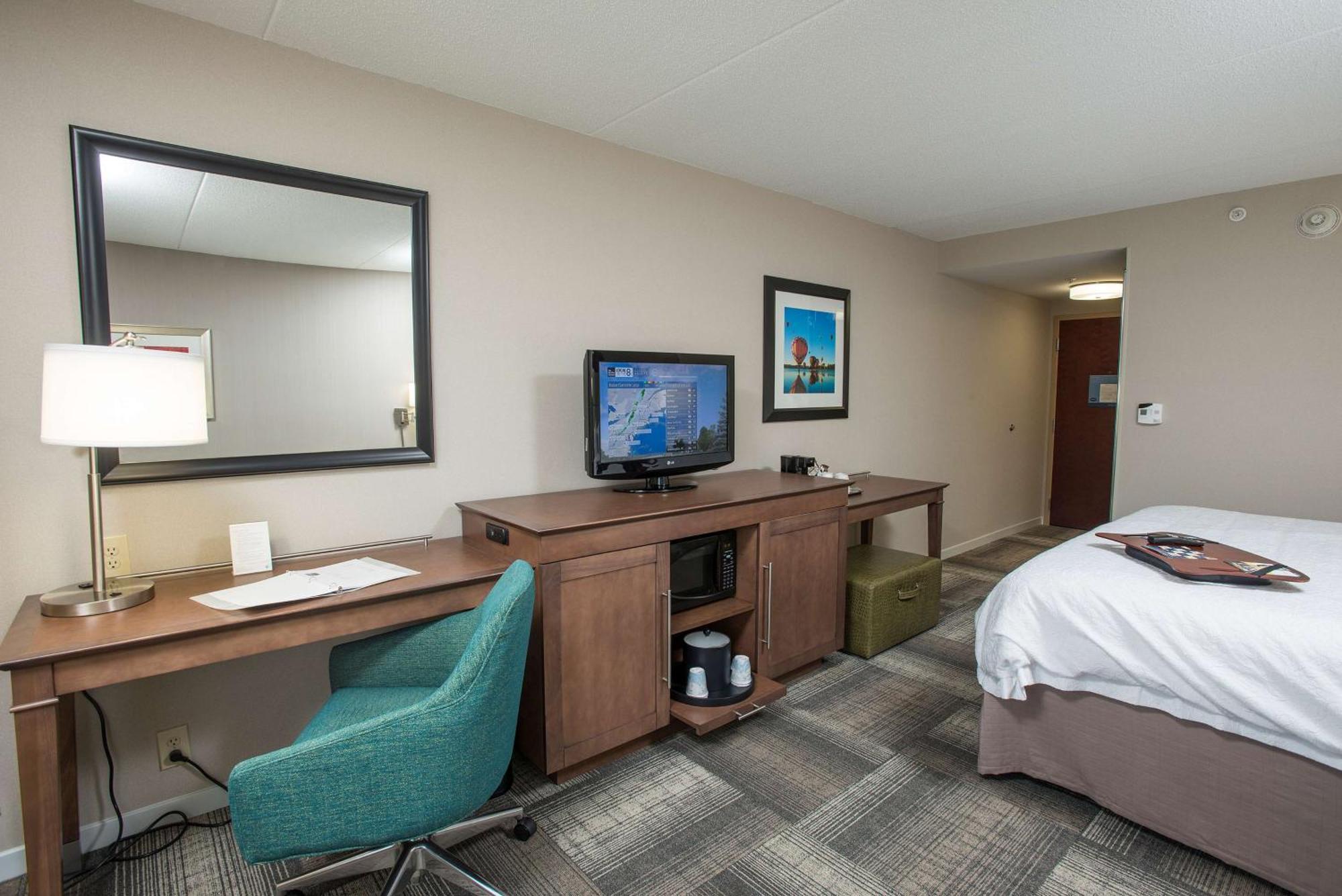 Hampton Inn & Suites Cincinnati-Union Centre West Chester Εξωτερικό φωτογραφία