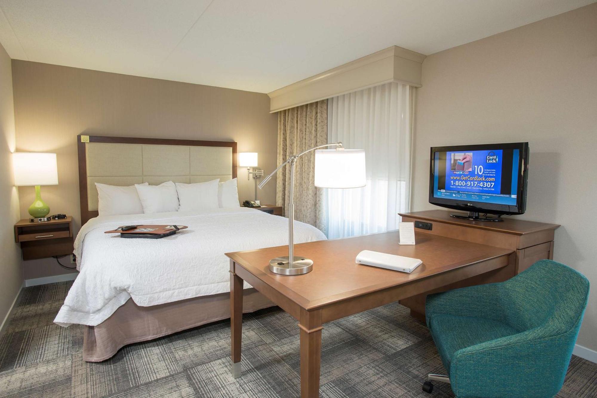 Hampton Inn & Suites Cincinnati-Union Centre West Chester Εξωτερικό φωτογραφία