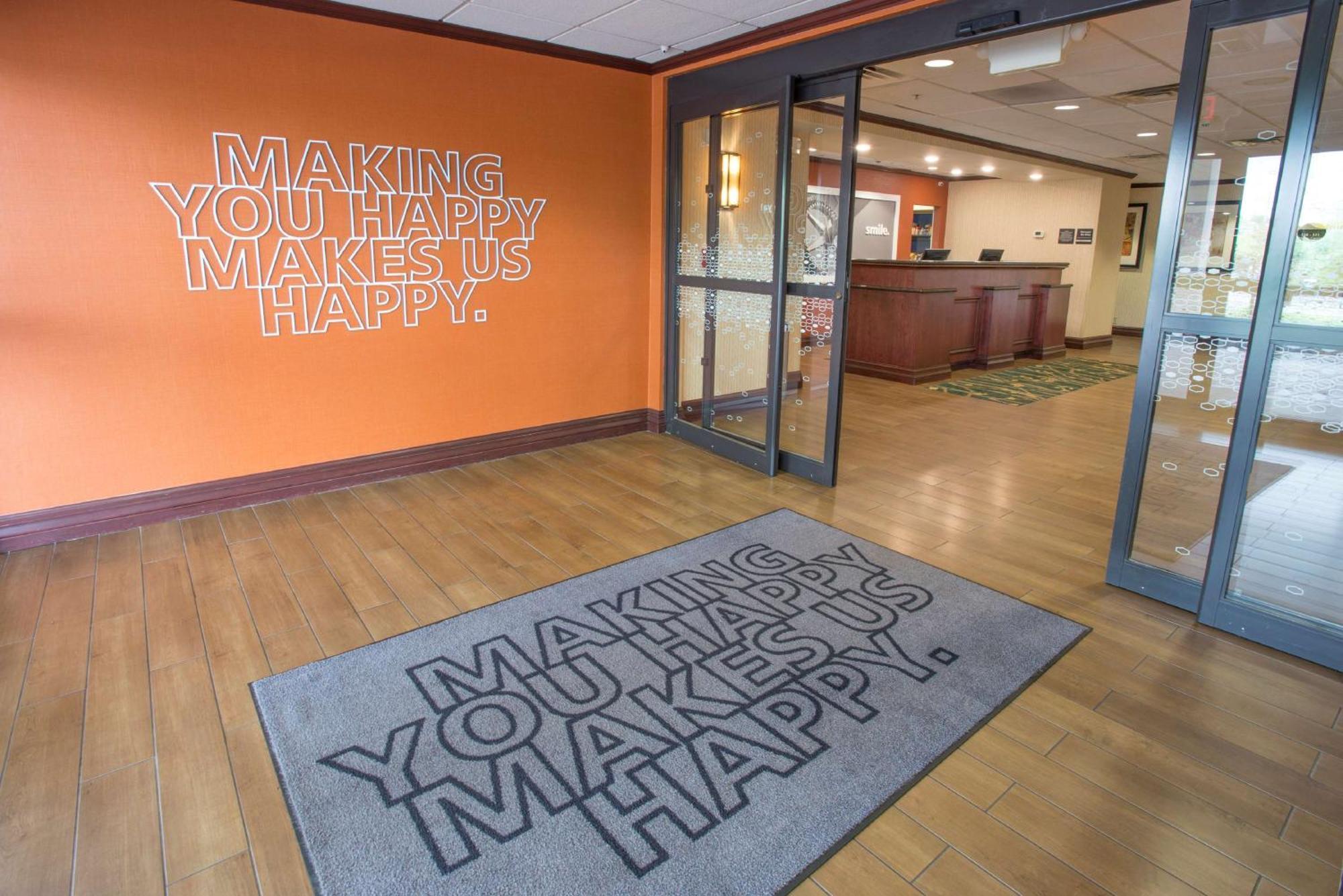 Hampton Inn & Suites Cincinnati-Union Centre West Chester Εξωτερικό φωτογραφία